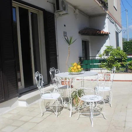 Ecate Apartment